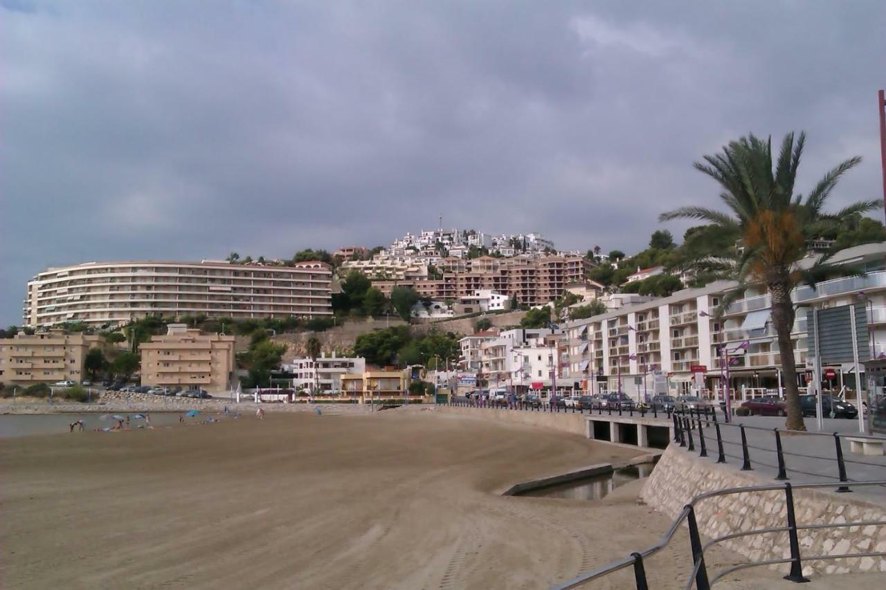 Primera Linea En Playa Sur. Plaza Constitucion Peñíscola Exteriér fotografie